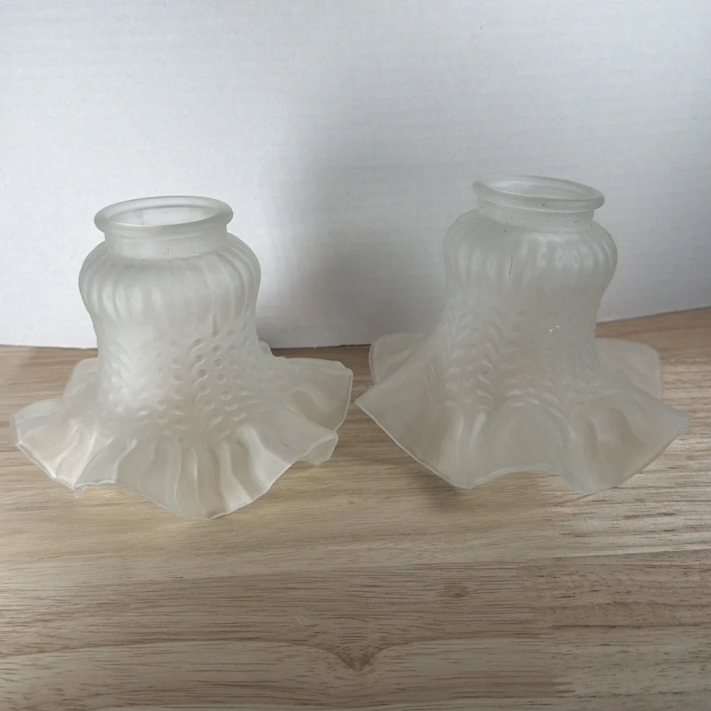 Vtg Pair Frosted Glass Tulip Ruffled Edge 4.25
